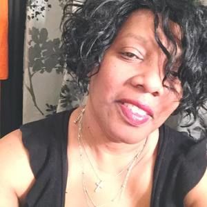 Meet your Posher, Tarah